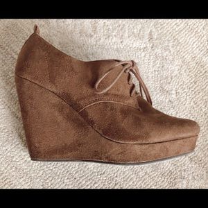 Forever 21 wedge booties